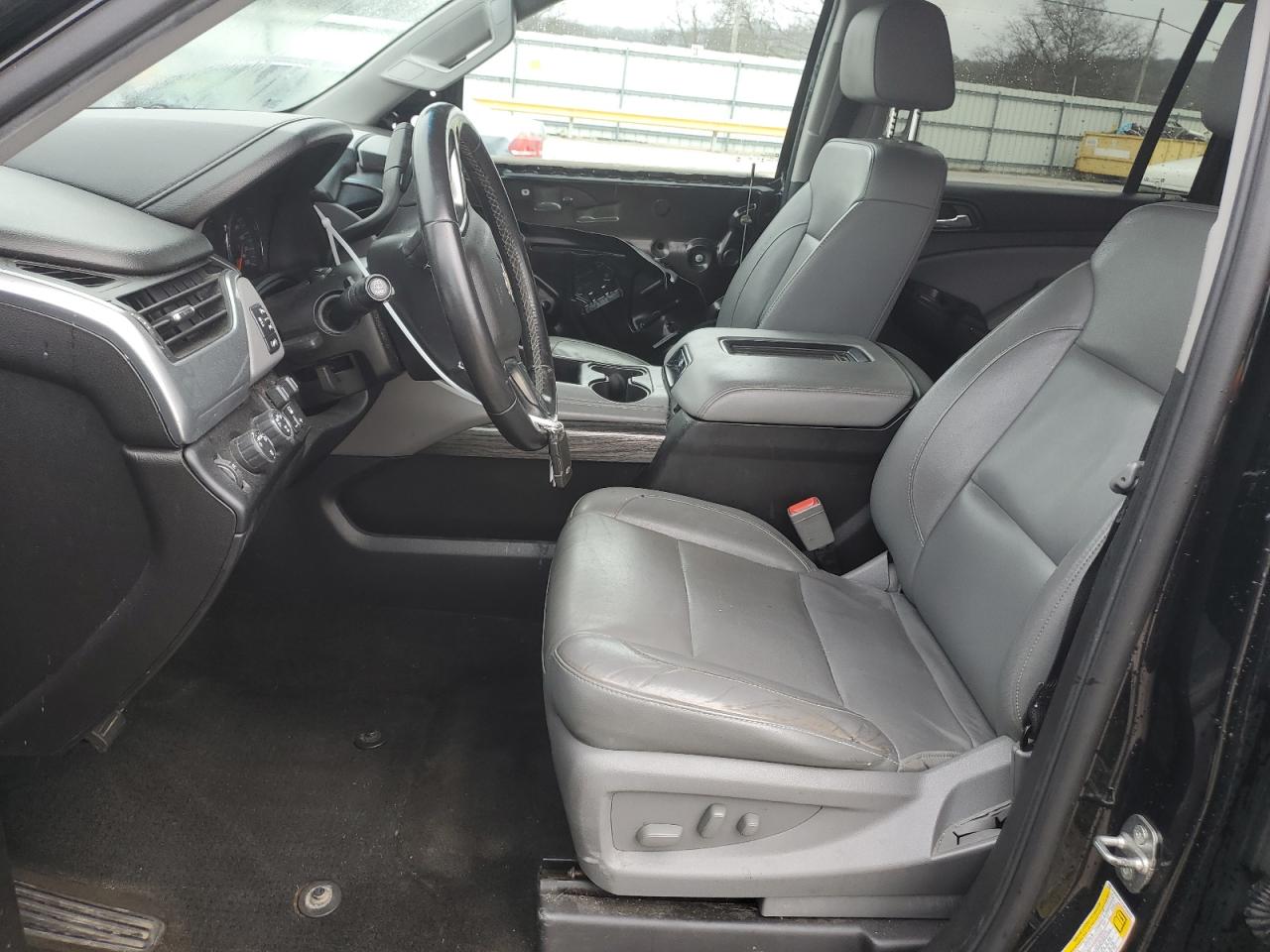 2018 Chevrolet Suburban K1500 Lt VIN: 1GNSKHKC2JR338352 Lot: 84706744