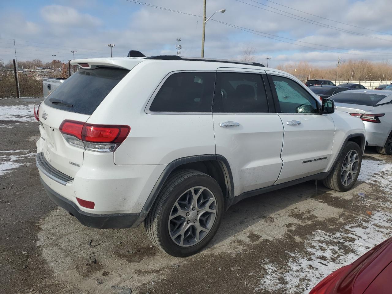 2020 Jeep Grand Cherokee - Image 3