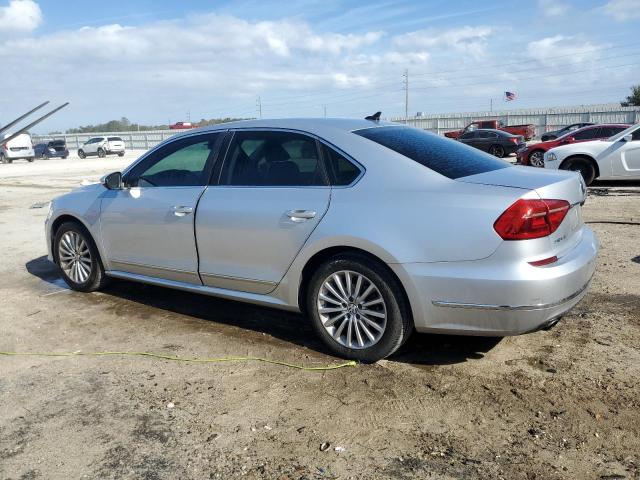  VOLKSWAGEN PASSAT 2016 Silver