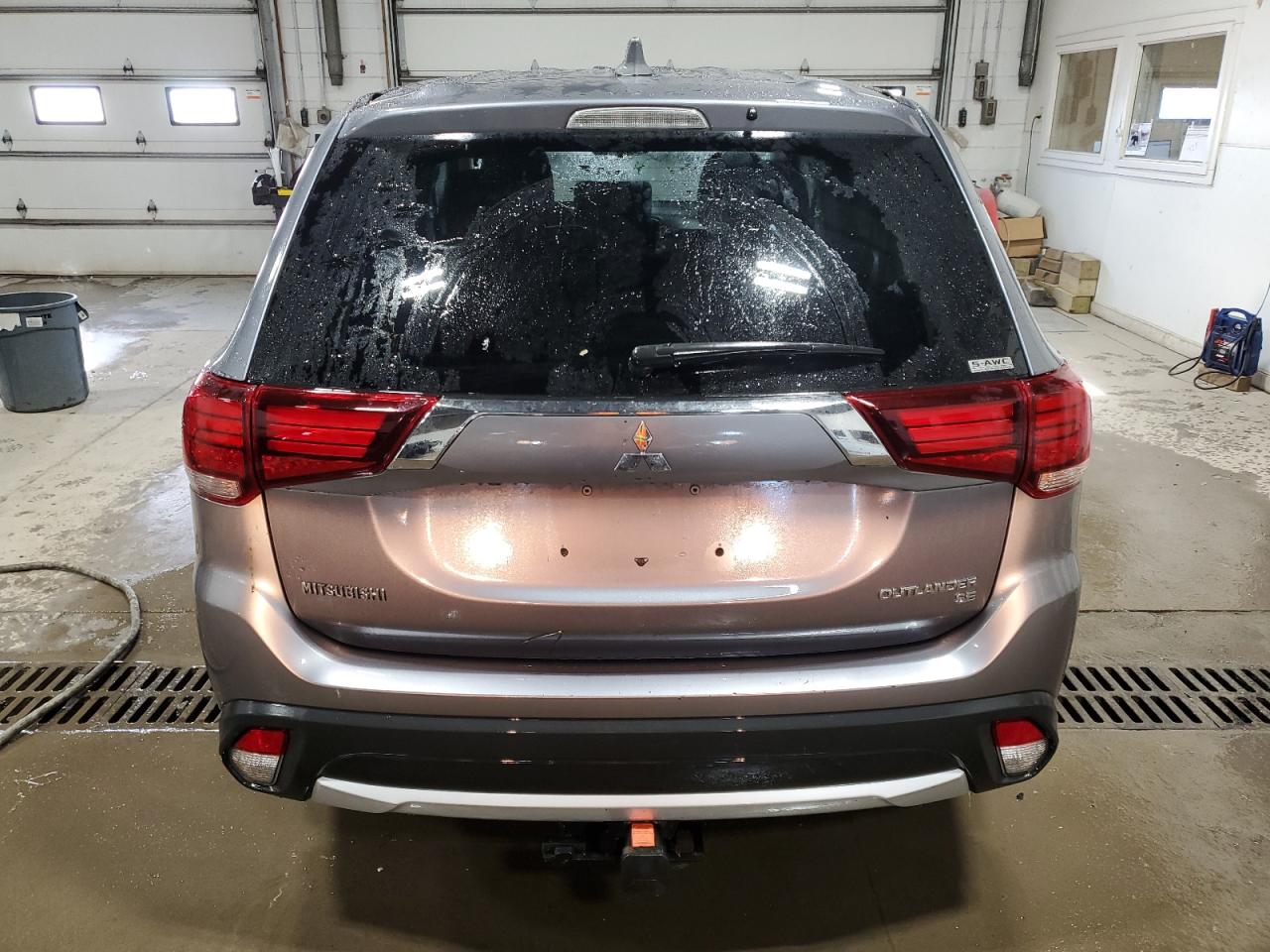 2018 Mitsubishi Outlander Se VIN: JA4AZ3A38JJ004386 Lot: 83793604