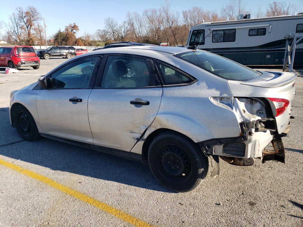 Image 2 of 2014 Ford Focus salvage vehicle - Lot #82687994 at Copart