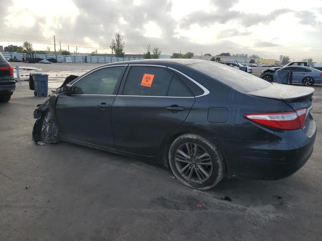  TOYOTA CAMRY 2015 Szary