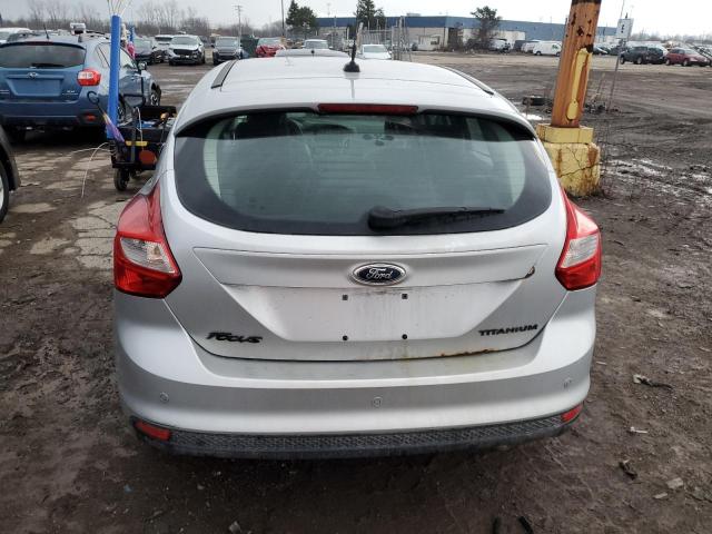  FORD FOCUS 2012 Silver