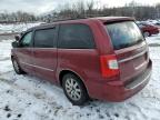 2011 Chrysler Town & Country Touring L na sprzedaż w Marlboro, NY - Minor Dent/Scratches