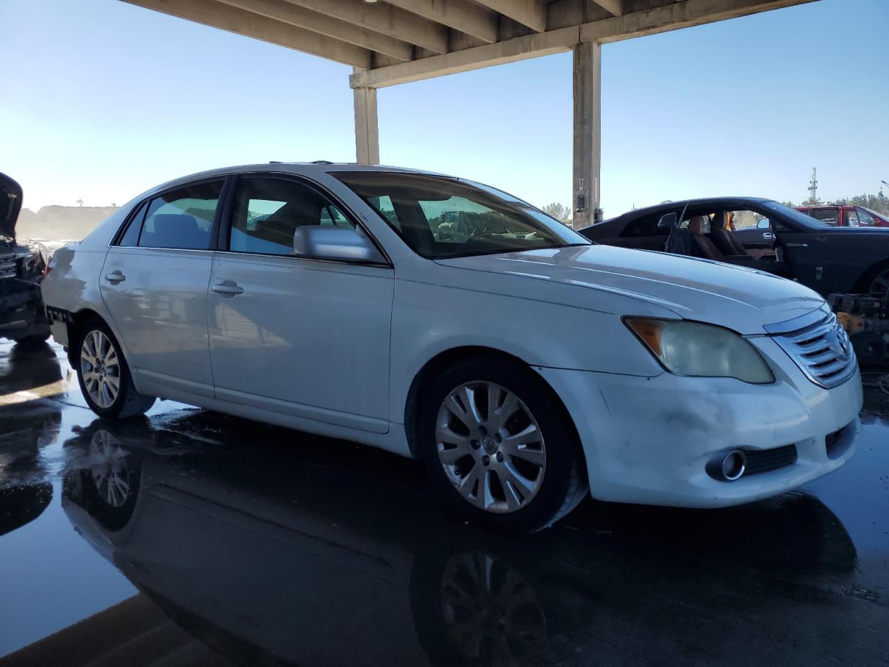 2009 Toyota Avalon - Image 4