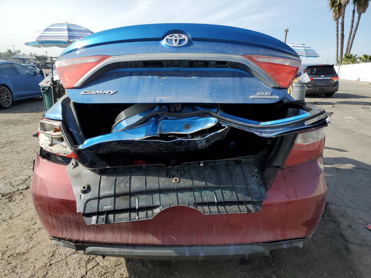 2016 Toyota Camry Le VIN: 4T1BF1FK3GU530032 Lot: 87294654