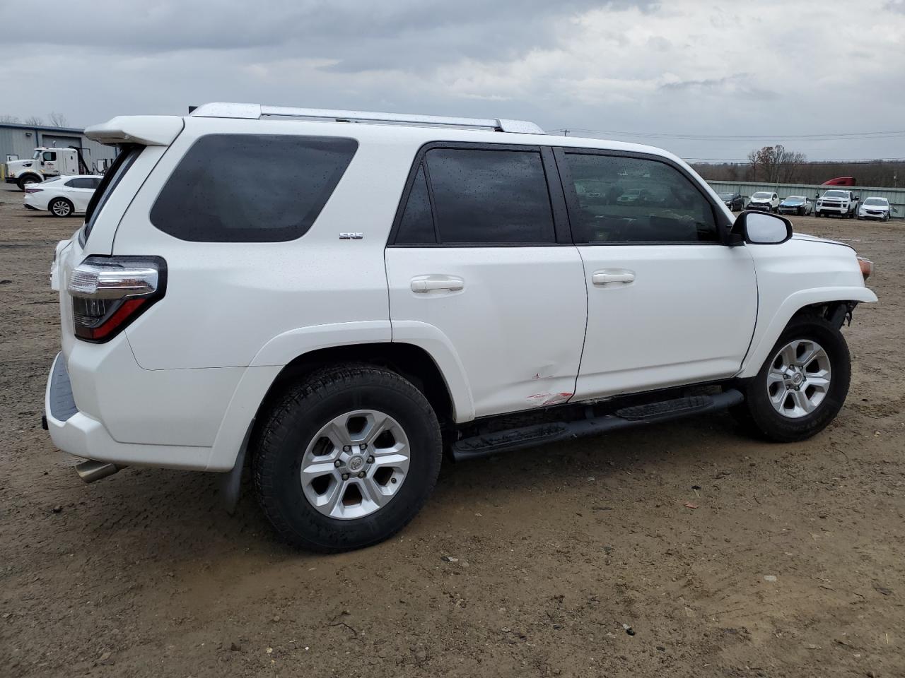 VIN JTEZU5JR3J5189121 2018 TOYOTA 4RUNNER no.3