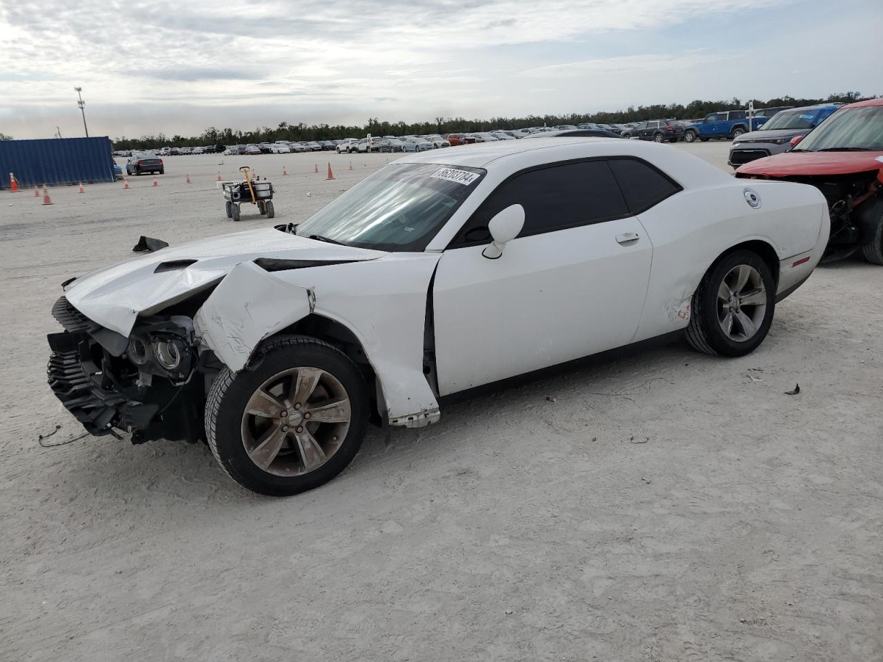 2C3CDZAG4FH720198 2015 DODGE CHALLENGER - Image 1