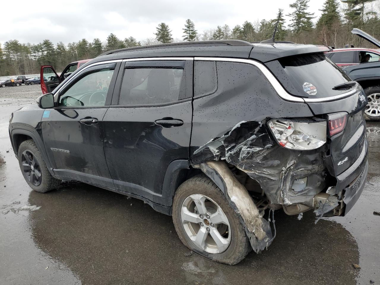 2019 Jeep Compass - Image 2