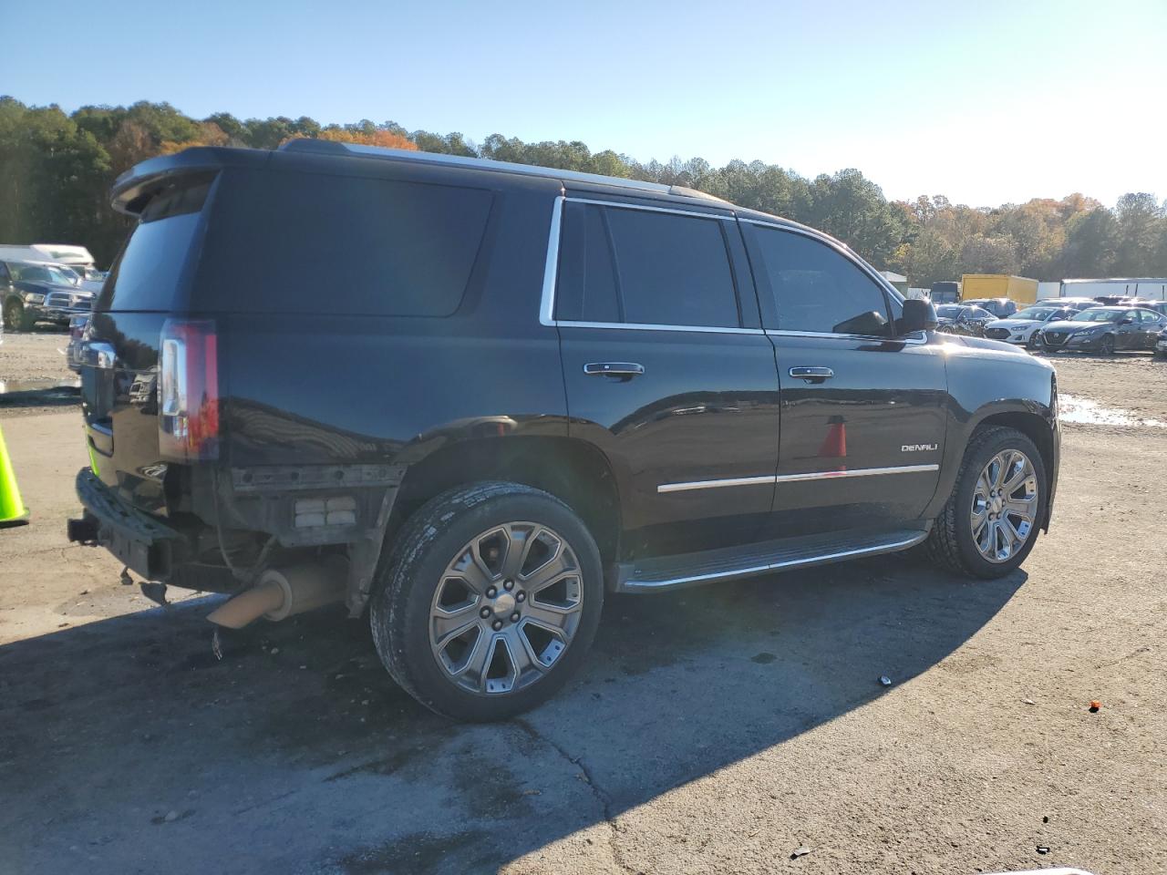 VIN 1GKS1CKJ8GR400427 2016 GMC YUKON no.3