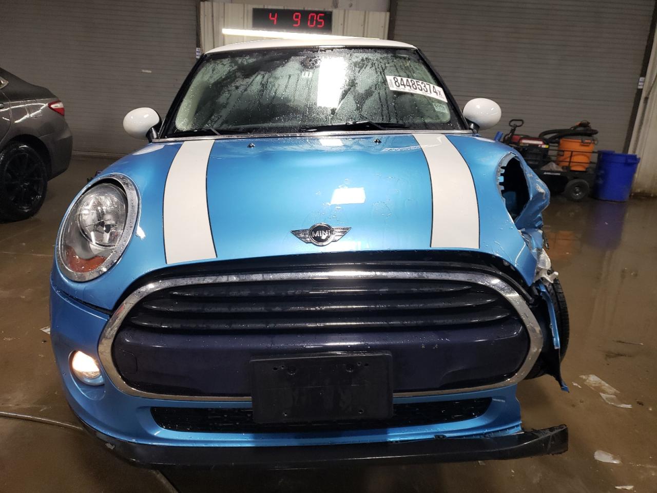 2017 MINI Cooper - Image 5
