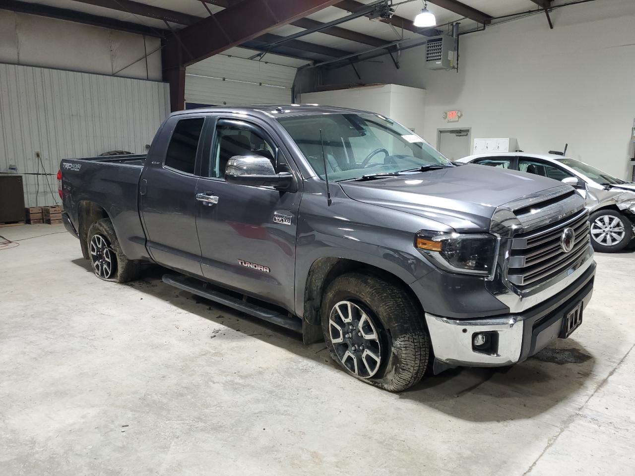 VIN 5TFBY5F19KX856969 2019 TOYOTA TUNDRA no.4