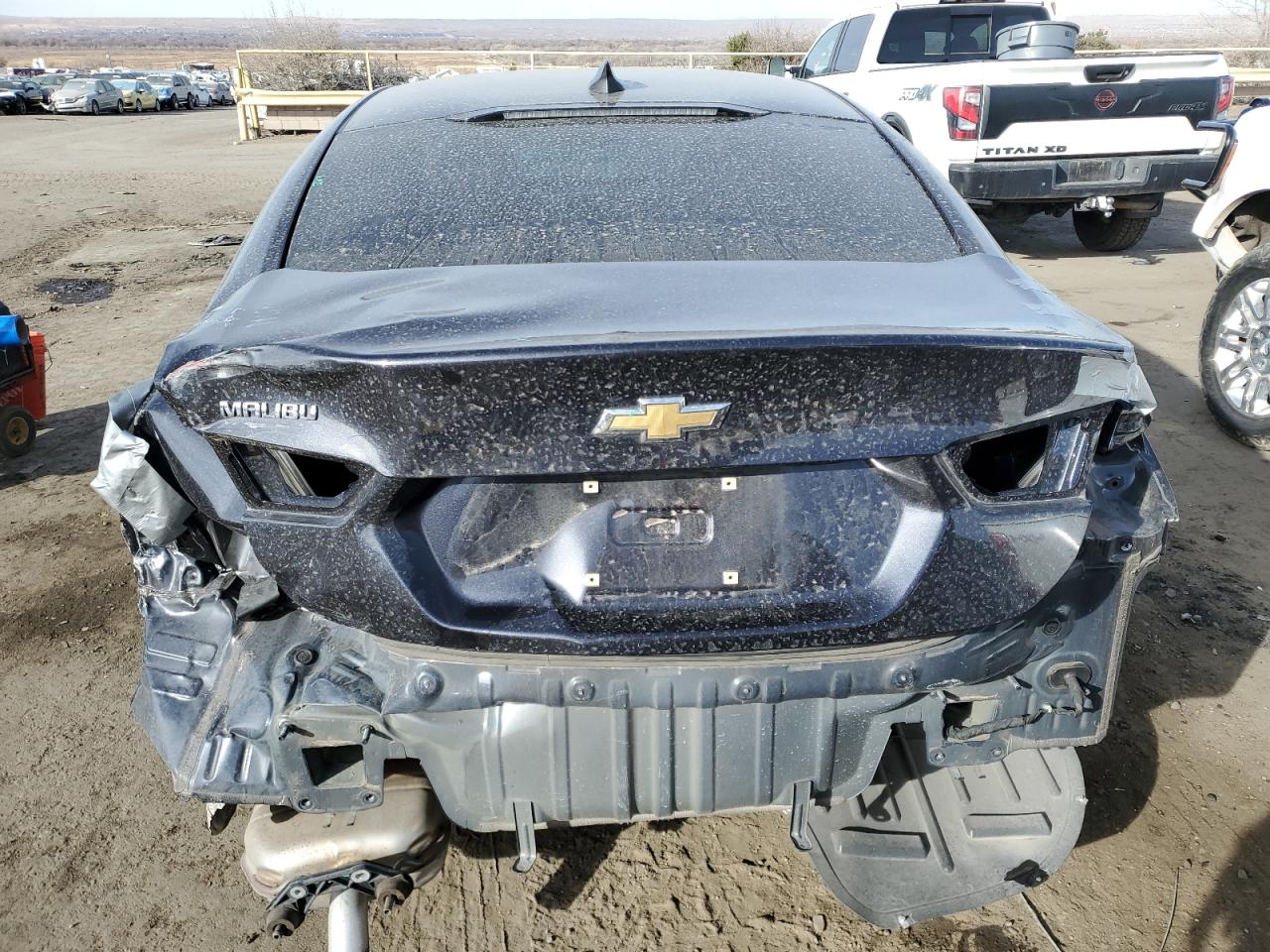 2022 Chevrolet Malibu - Image 6