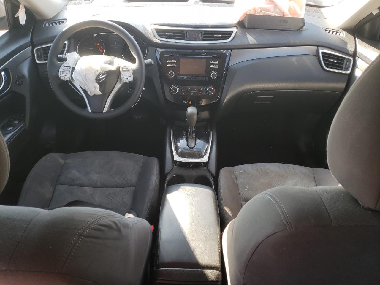 2016 Nissan Rogue - Image 8