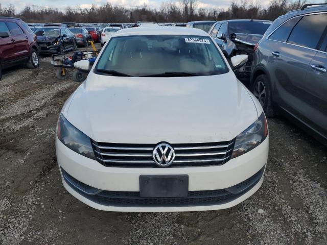  VOLKSWAGEN PASSAT 2012 Белы