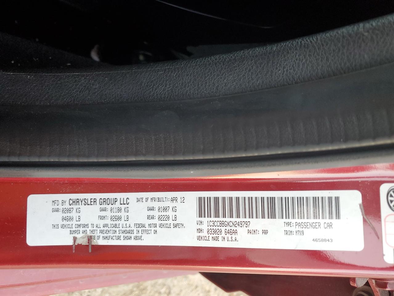 2012 Chrysler 200 - Image 12