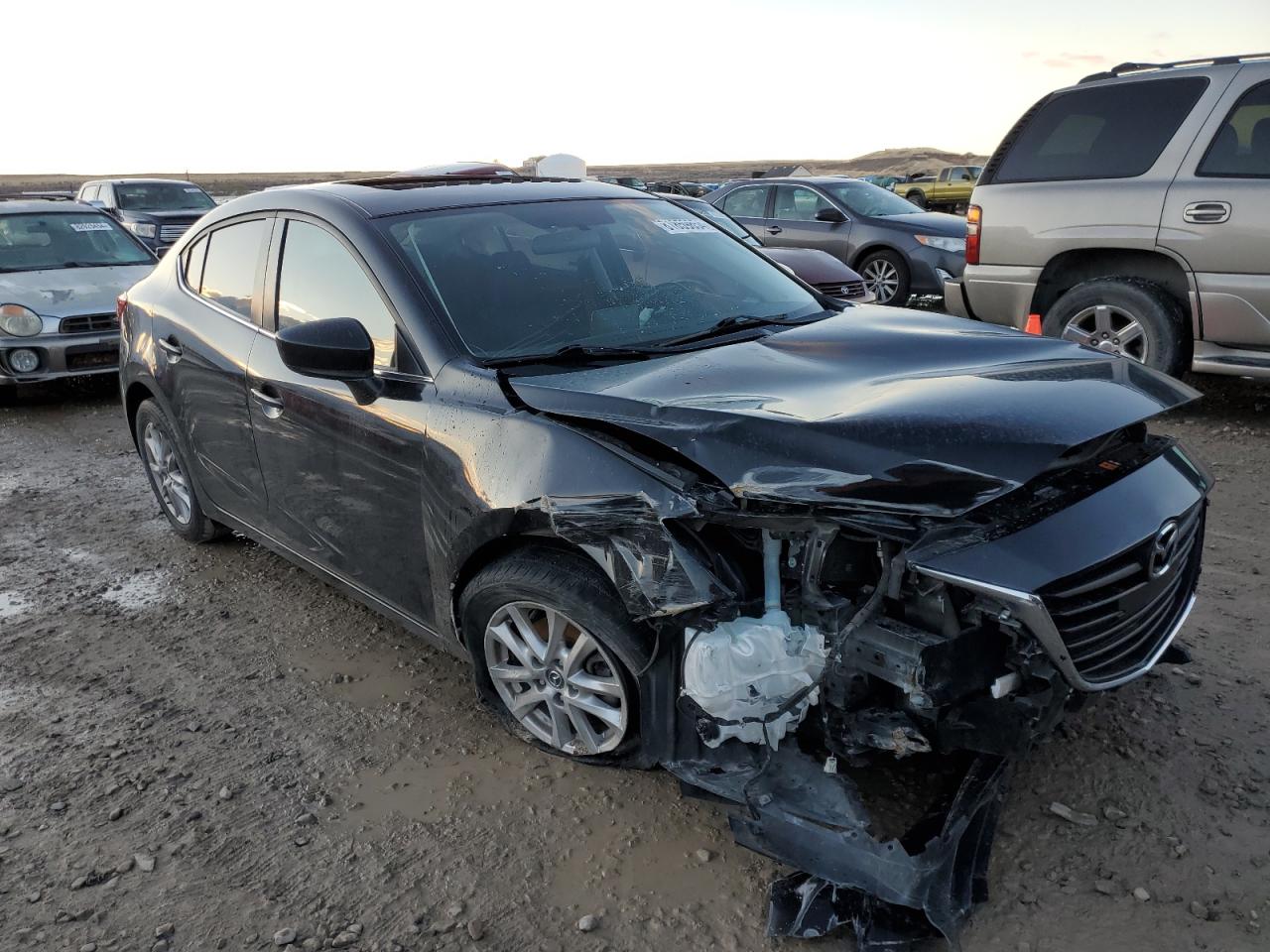 2016 Mazda 3 - Image 4