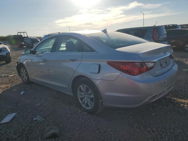  HYUNDAI SONATA 2012 Серебристый