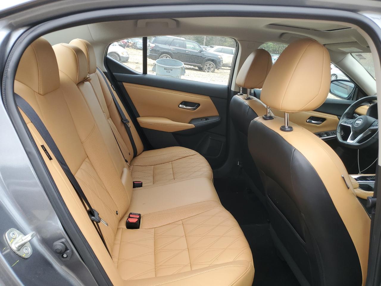 2020 Nissan Sentra - Image 10