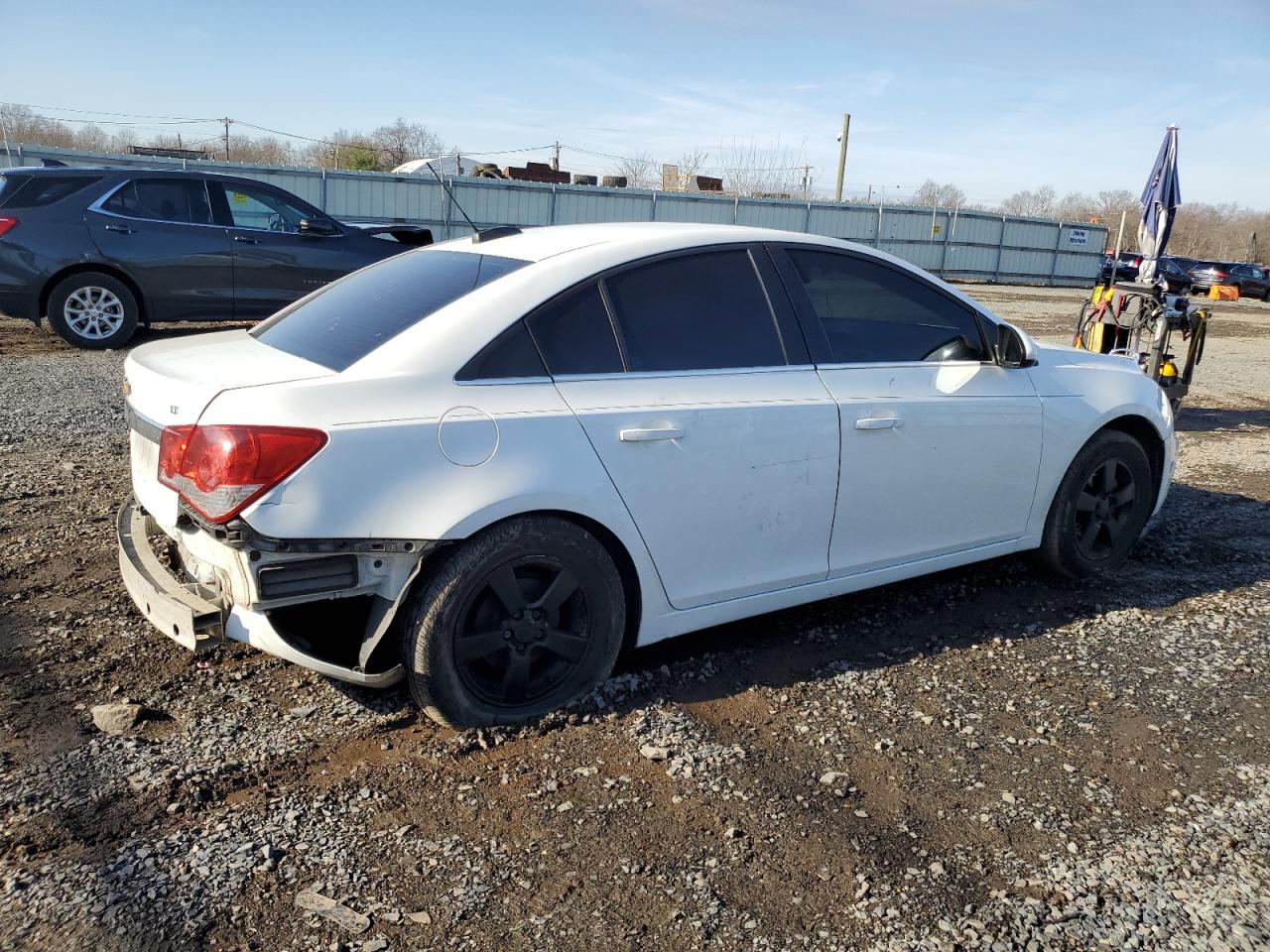 VIN 1G1PE5SB7G7193219 2016 CHEVROLET CRUZE no.3