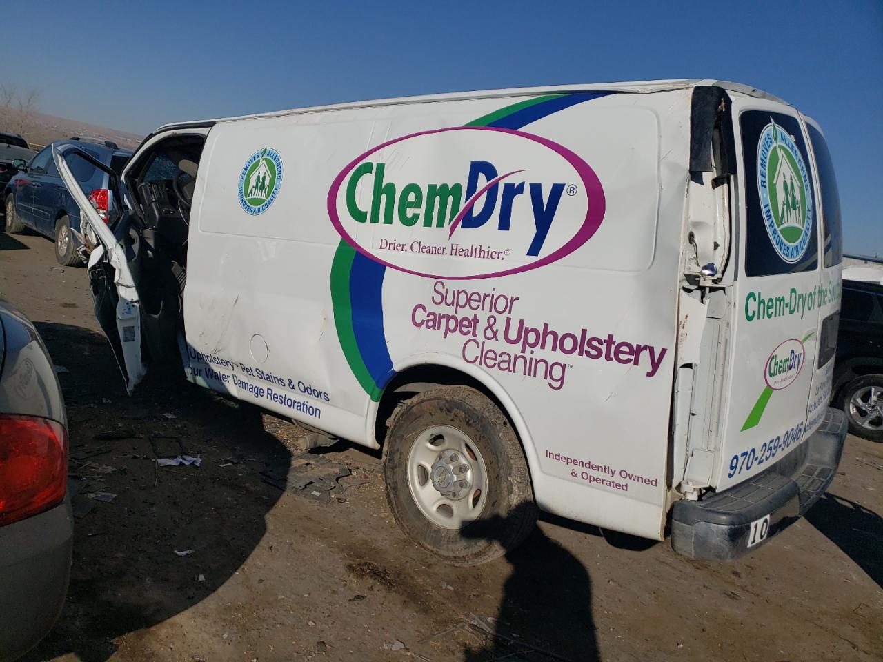 2013 Chevrolet Express - Image 2