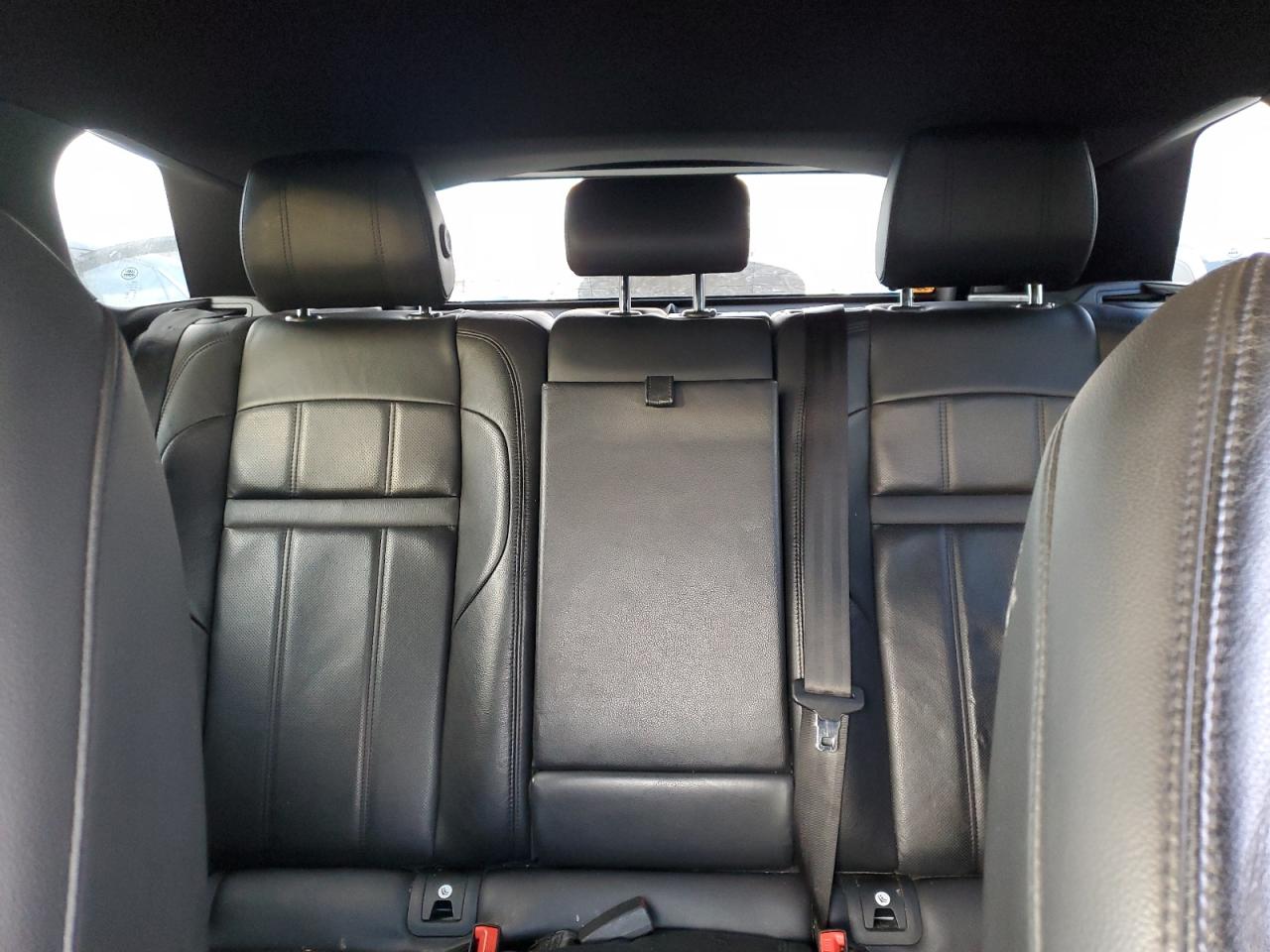 2020 Land Rover Range Rover - Image 10