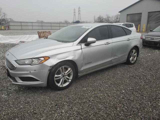  FORD FUSION 2018 Серебристый