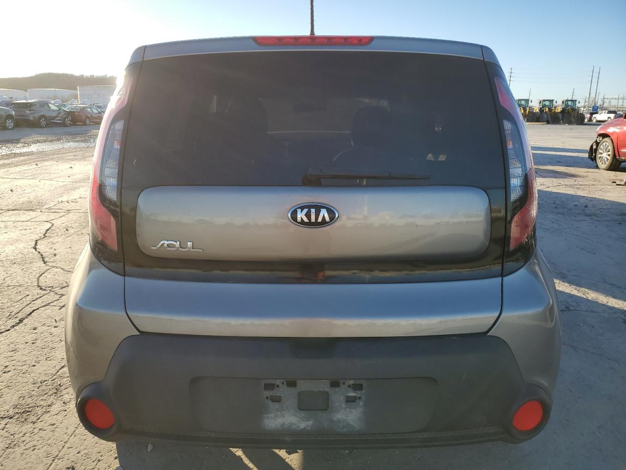 VIN KNDJN2A23G7308167 2016 KIA SOUL no.6