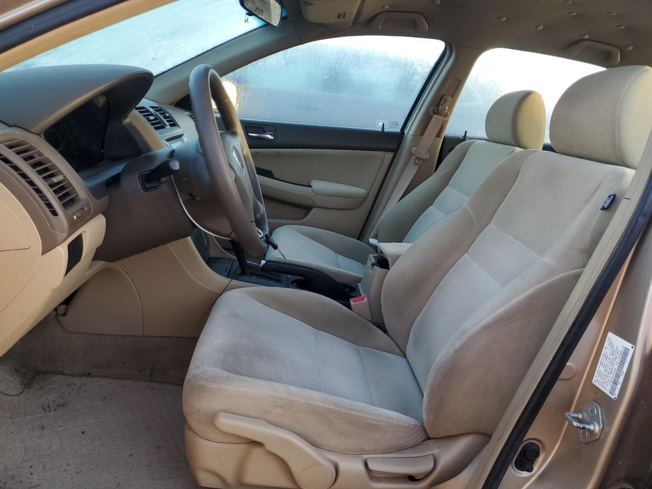 2005 Honda Accord Dx VIN: 1HGCM56185A180409 Lot: 83900374