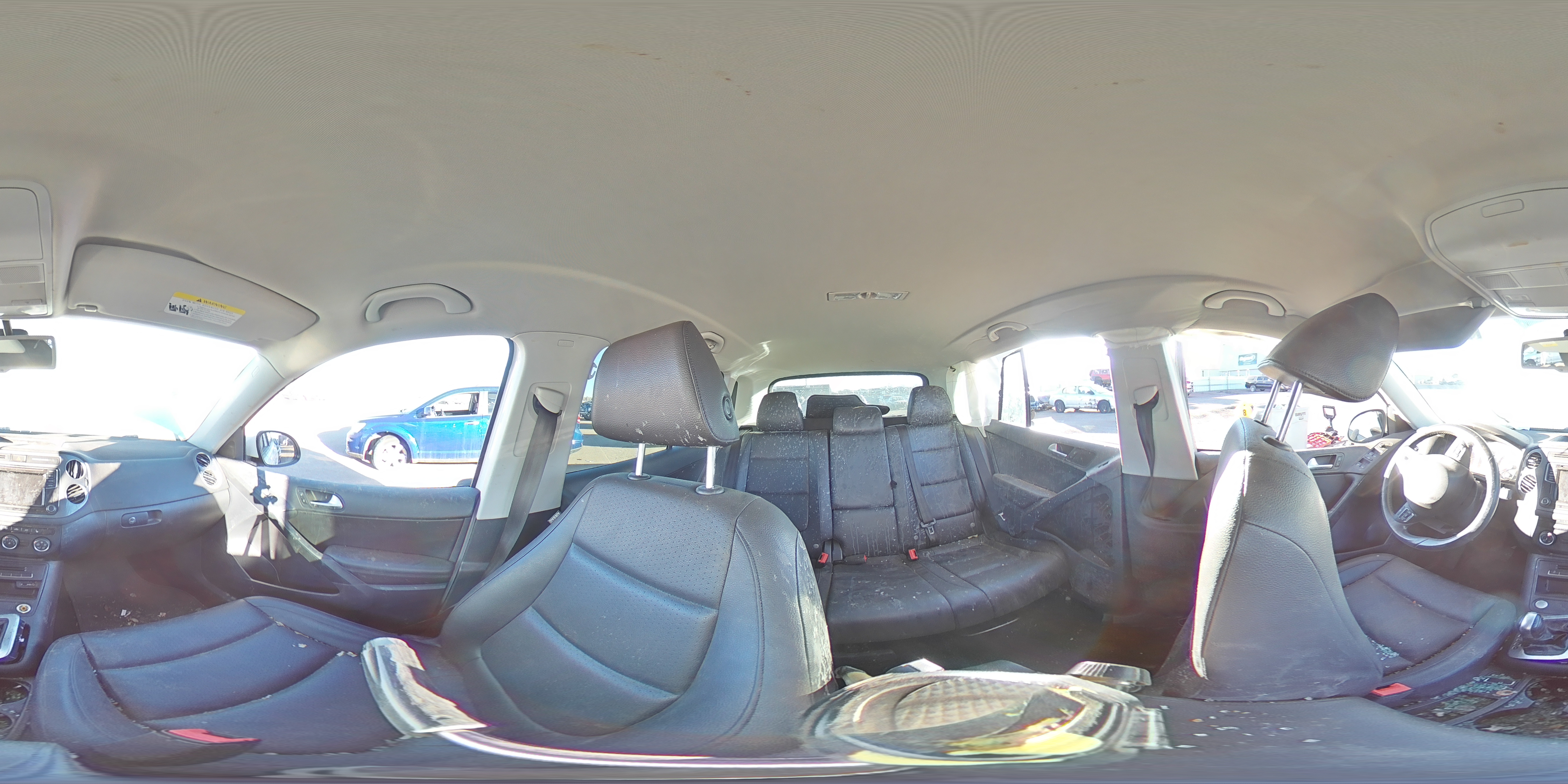 Фото: WVGBV7AX8HK025710 - 12