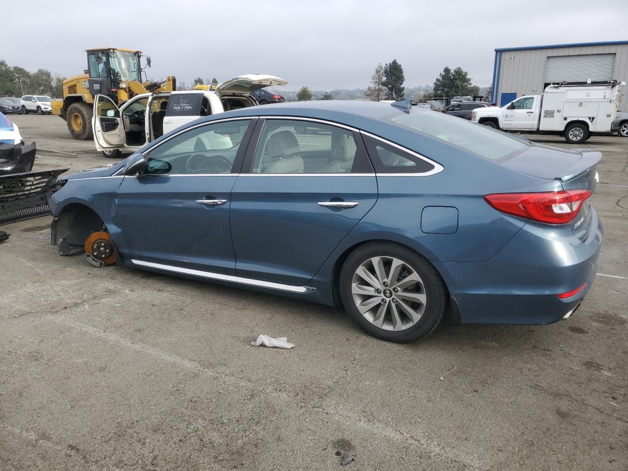 VIN 5NPE34AF4GH382408 2016 HYUNDAI SONATA no.2