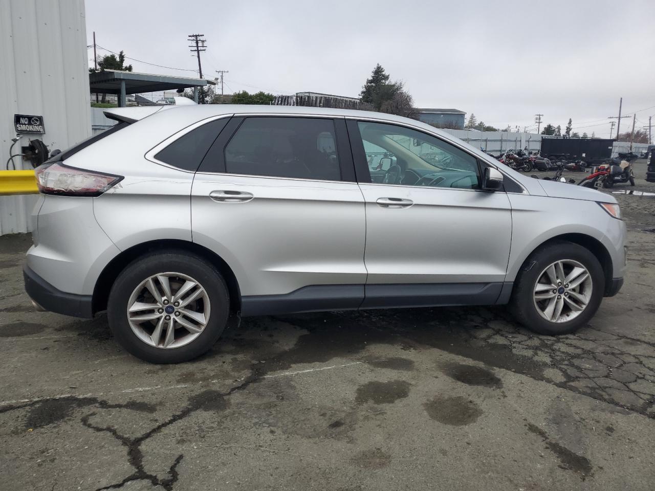 VIN 2FMPK3J80JBB75844 2018 FORD EDGE no.3