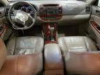 2005 Toyota Camry Le للبيع في Columbia، MO - Front End