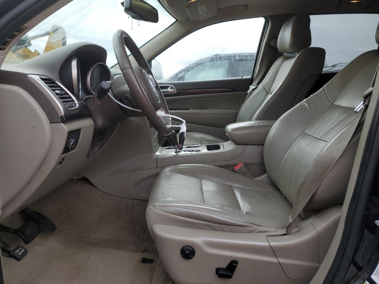 2011 Jeep Grand Cherokee - Image 7