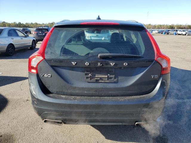  VOLVO V60 2016 Gray