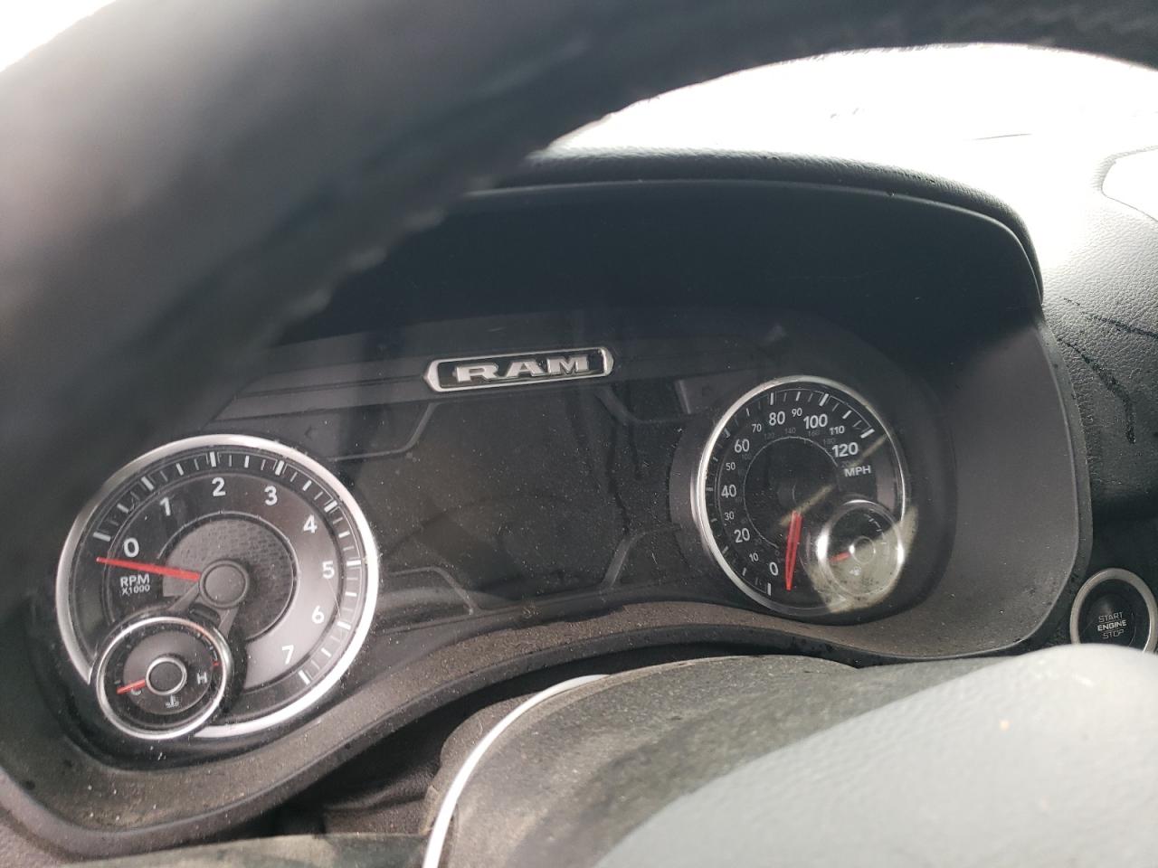 2019 RAM 1500 - Image 9