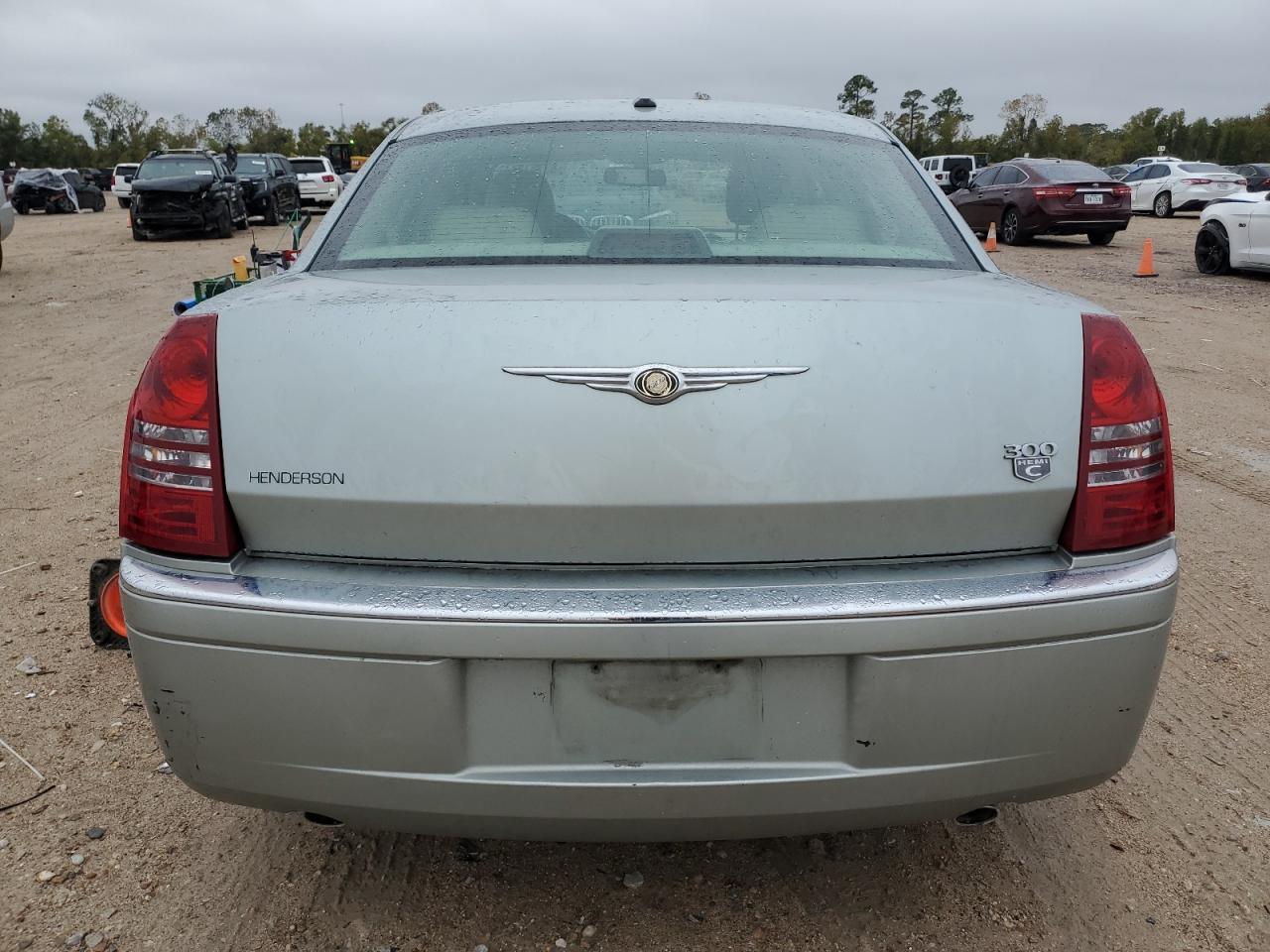2006 Chrysler 300 - Image 6