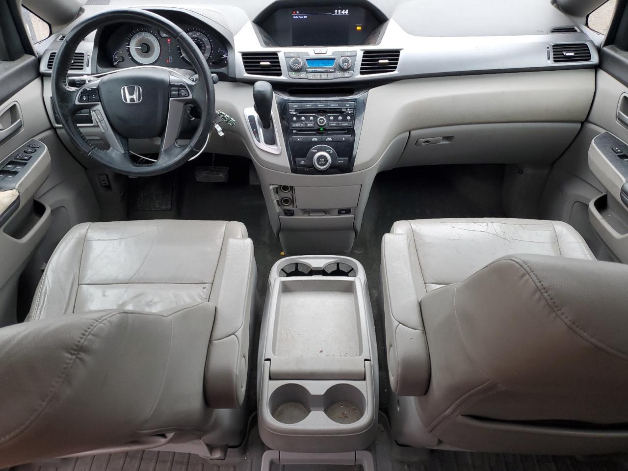 2011 Honda Odyssey - Image 8