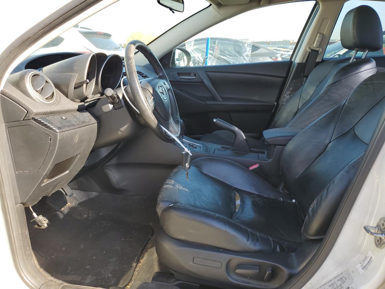 2011 Mazda 3 - Image 7