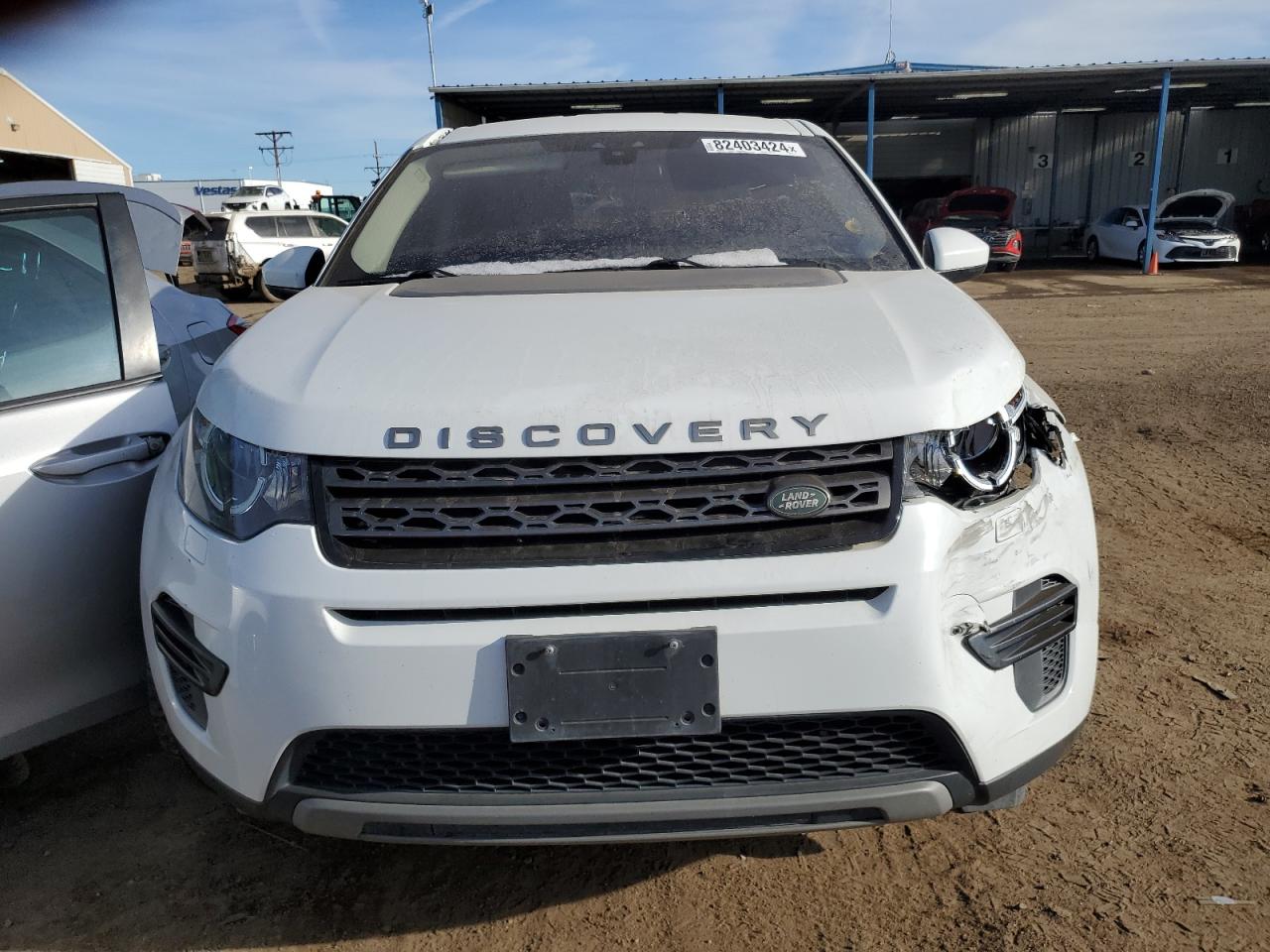 2018 Land Rover Discovery - Image 5