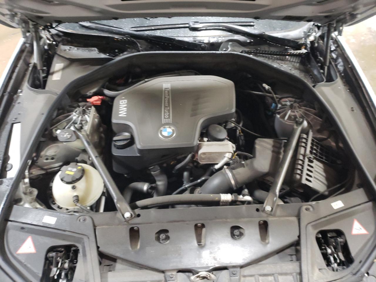 WBA5A7C56FD628243 BMW 5 Series 2015. Фото: 10