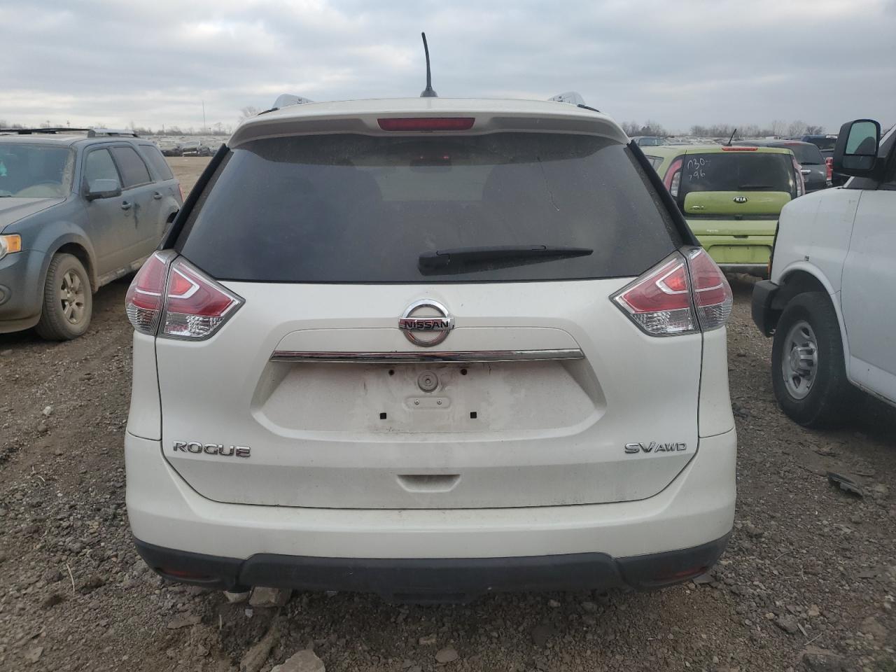 2015 Nissan Rogue - Image 6