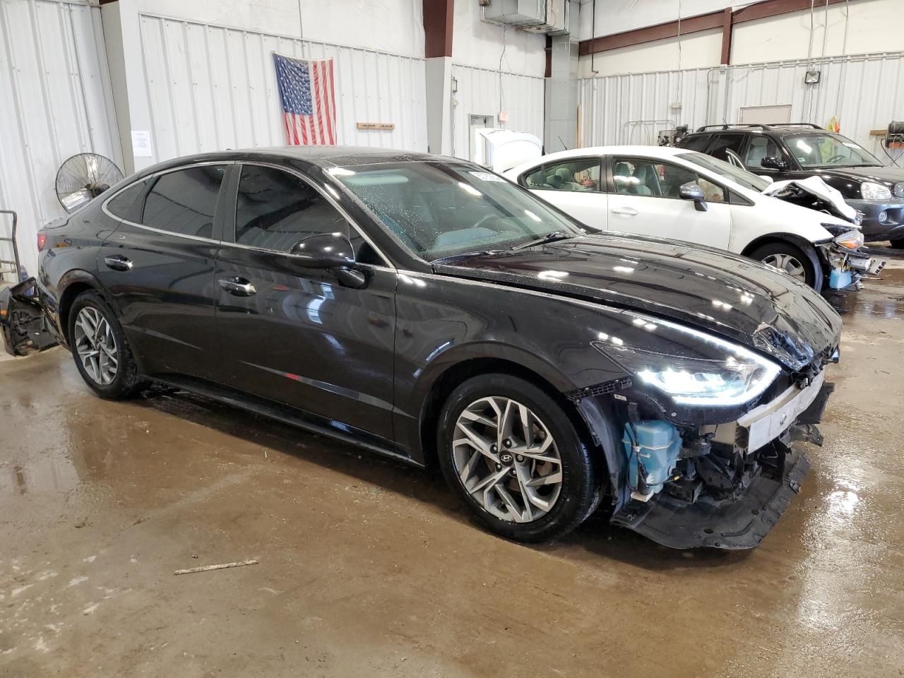 2023 Hyundai Sonata - Image 4
