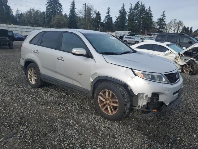  KIA SORENTO 2014 Серебристый