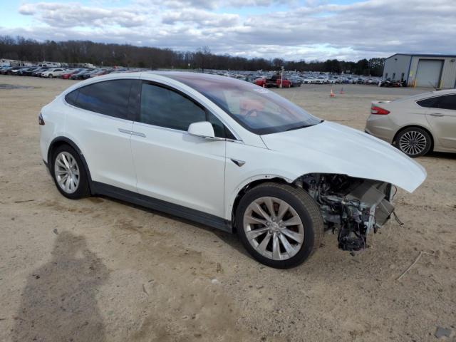  TESLA MODEL X 2020 Белы