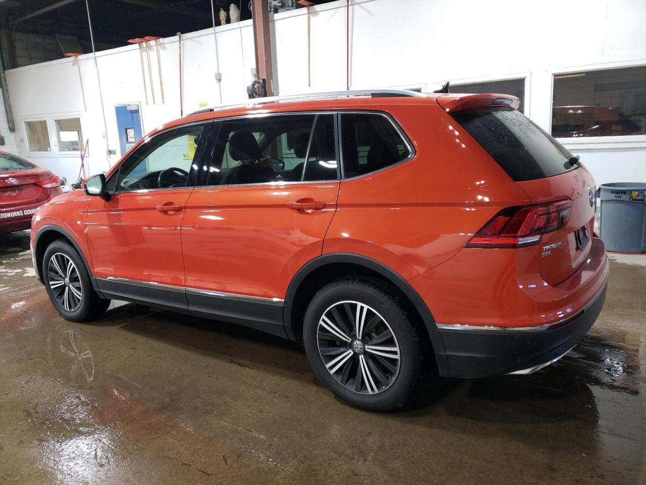 VIN 3VV2B7AX1KM057087 2019 VOLKSWAGEN TIGUAN no.2