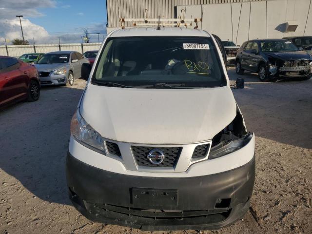 Фургоны NISSAN NV 2014 Белы