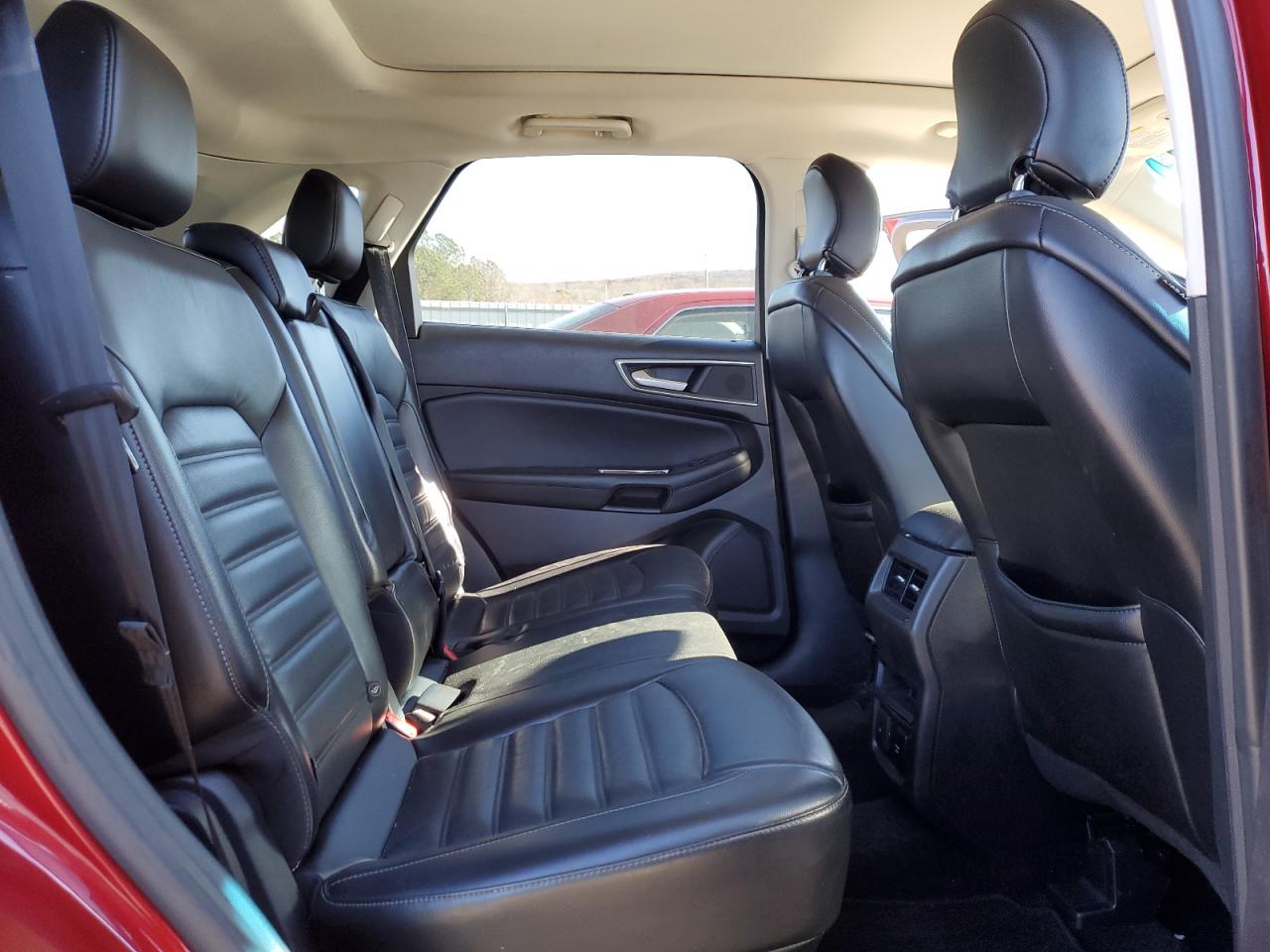 2015 Ford Edge - Image 11