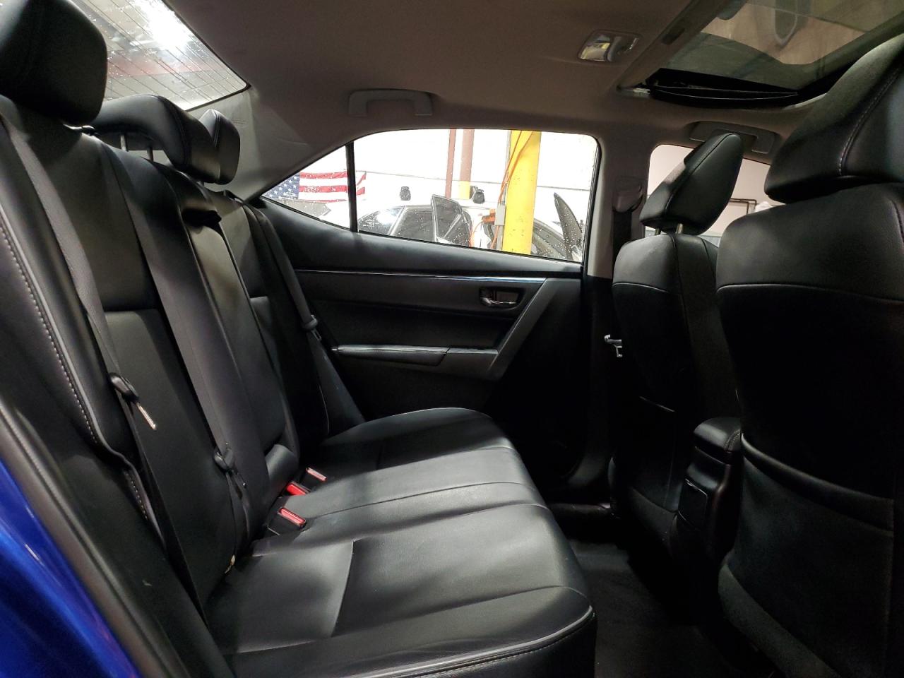 2015 Toyota Corolla - Image 10