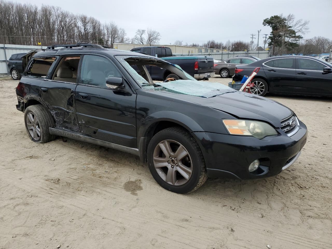2005 Subaru Outback - Image 4